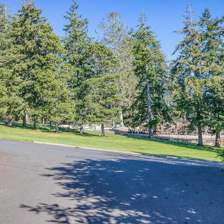 Regatta Park Lake House Lincoln City Esterno foto