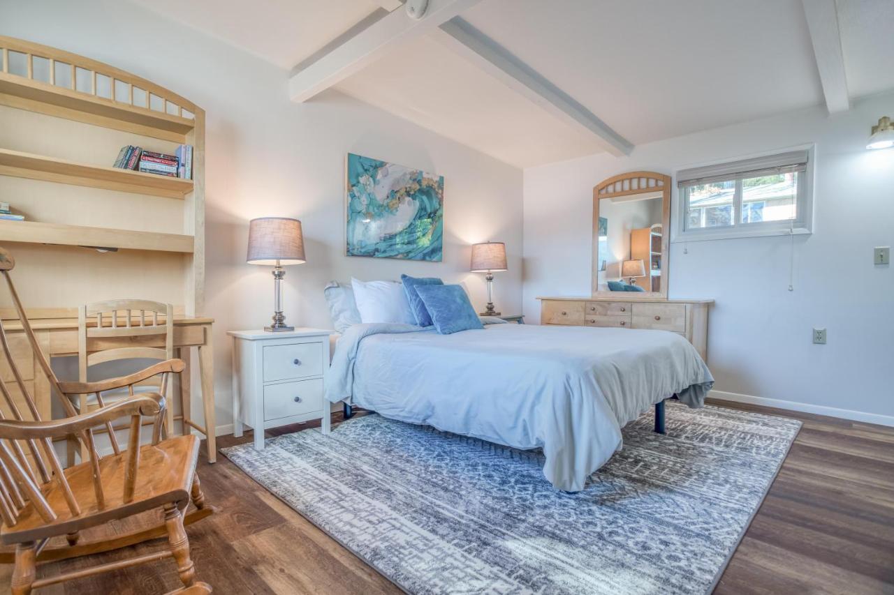 Regatta Park Lake House Lincoln City Esterno foto