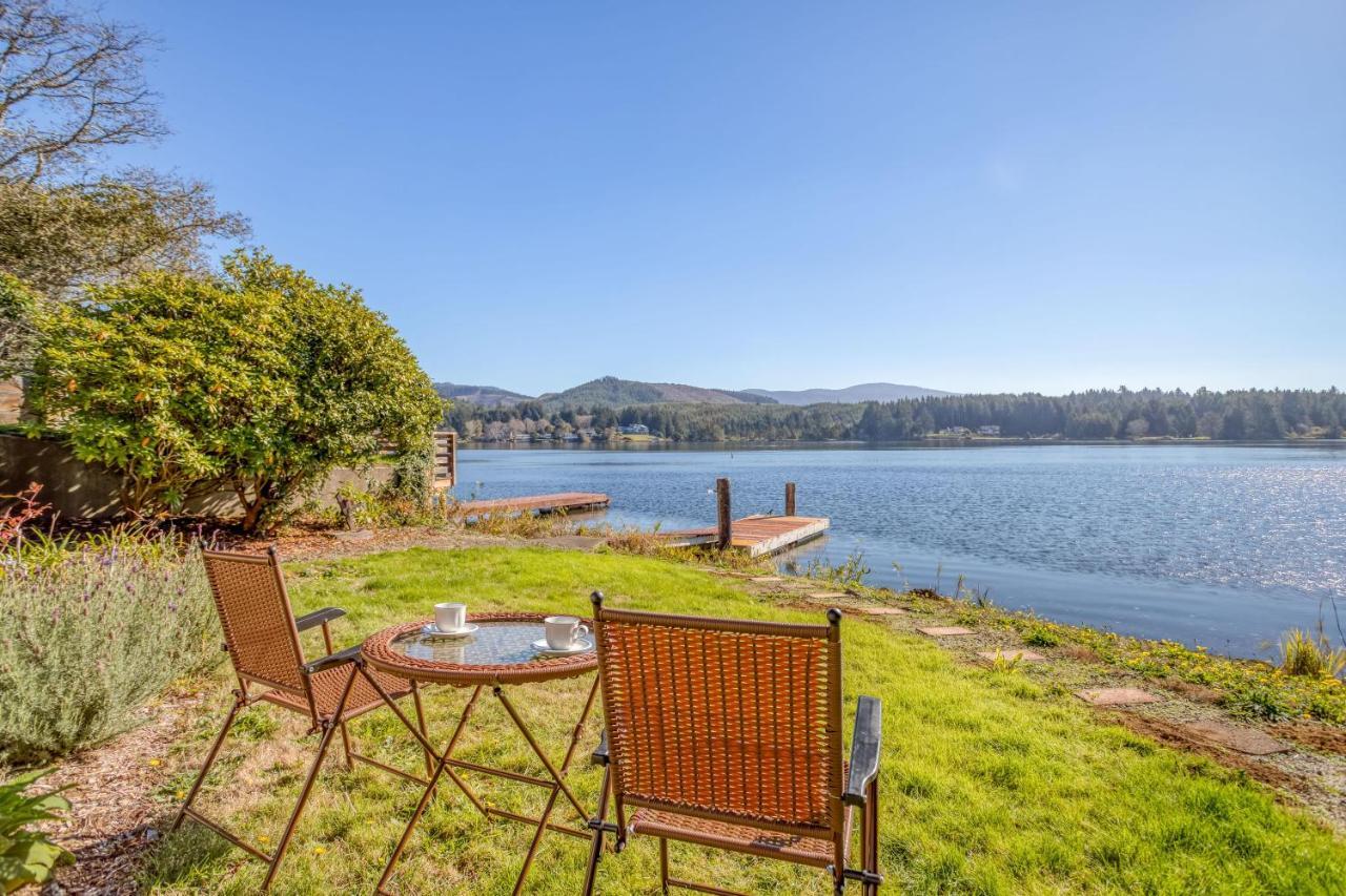 Regatta Park Lake House Lincoln City Esterno foto